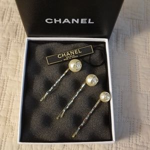 Chanel set of hair pins